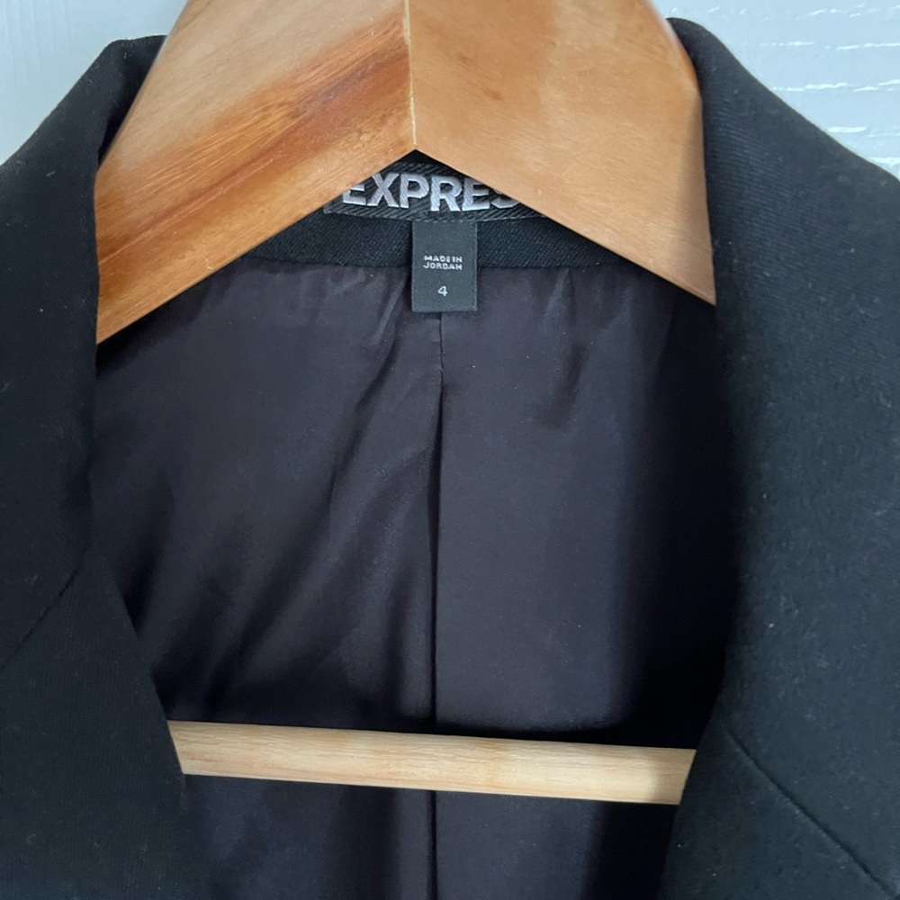 Express One Button Blazer - image 4